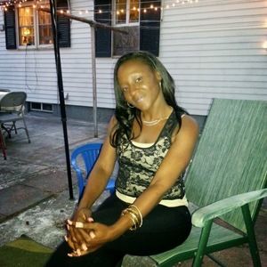 Meet your Posher, Latoya